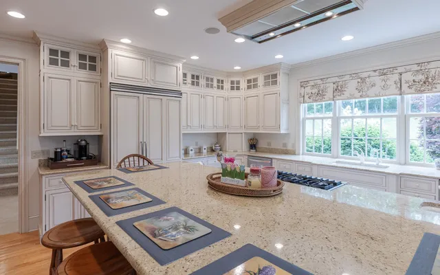 $1,775,000 | 61 N Road, Walpole, NH 03608