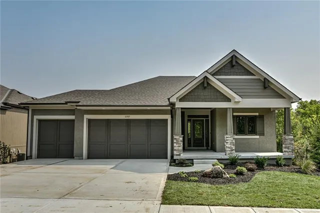 $699,675 | 2411 West 177th Street, Overland Park, KS 66085