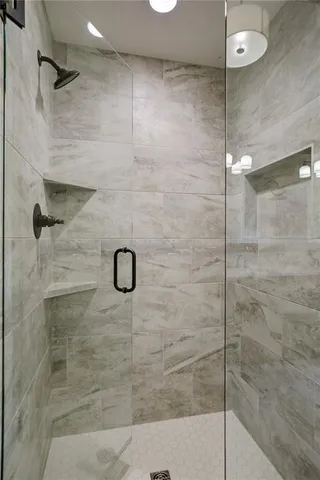 $699,675 | 2411 West 177th Street, Overland Park, KS 66085