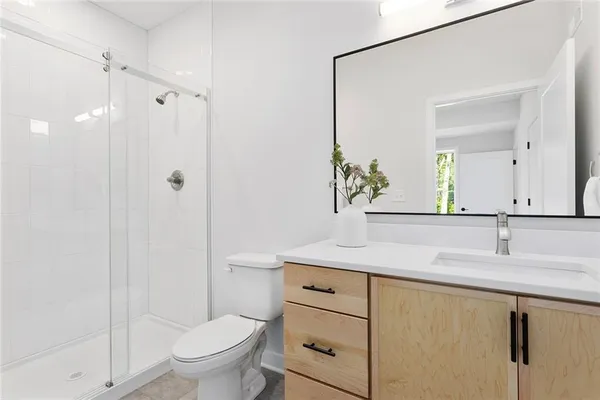 $450,000 | 4527 Forest Avenue, Kansas City, MO 64110