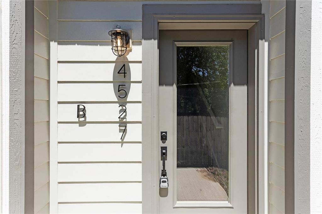 4527 Forest Avenue Kansas City, MO 64110 - Photo 24 of 55