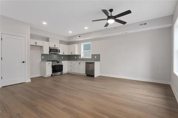 $450,000 | 4527 Forest Avenue, Kansas City, MO 64110