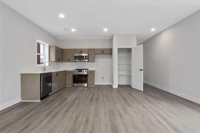 $499,900 | 4527 Forest Avenue, Kansas City, MO 64110