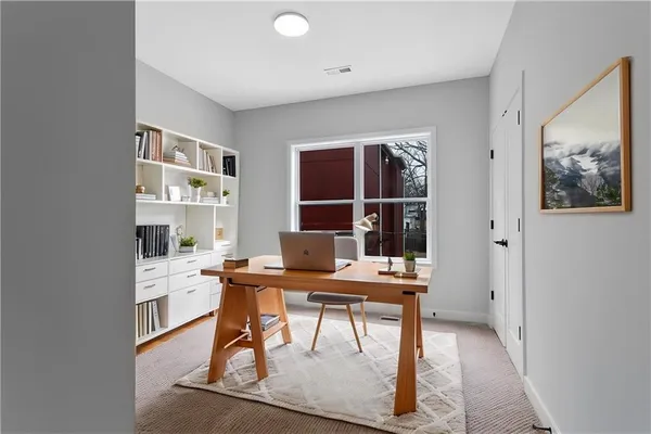 $450,000 | 4527 Forest Avenue, Kansas City, MO 64110