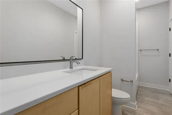 $450,000 | 4527 Forest Avenue, Kansas City, MO 64110