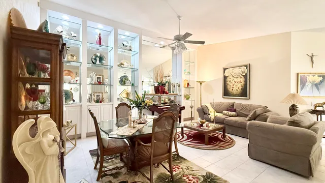 $469,900 | 7925 Nile River Road, West Palm Beach, FL 33411