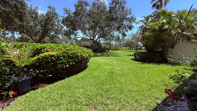 $469,900 | 7925 Nile River Road, West Palm Beach, FL 33411