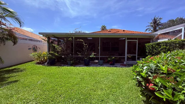 $469,900 | 7925 Nile River Road, West Palm Beach, FL 33411