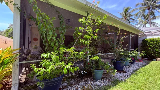 $469,900 | 7925 Nile River Road, West Palm Beach, FL 33411