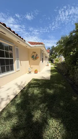 $469,900 | 7925 Nile River Road, West Palm Beach, FL 33411