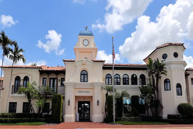 $469,900 | 7925 Nile River Road, West Palm Beach, FL 33411