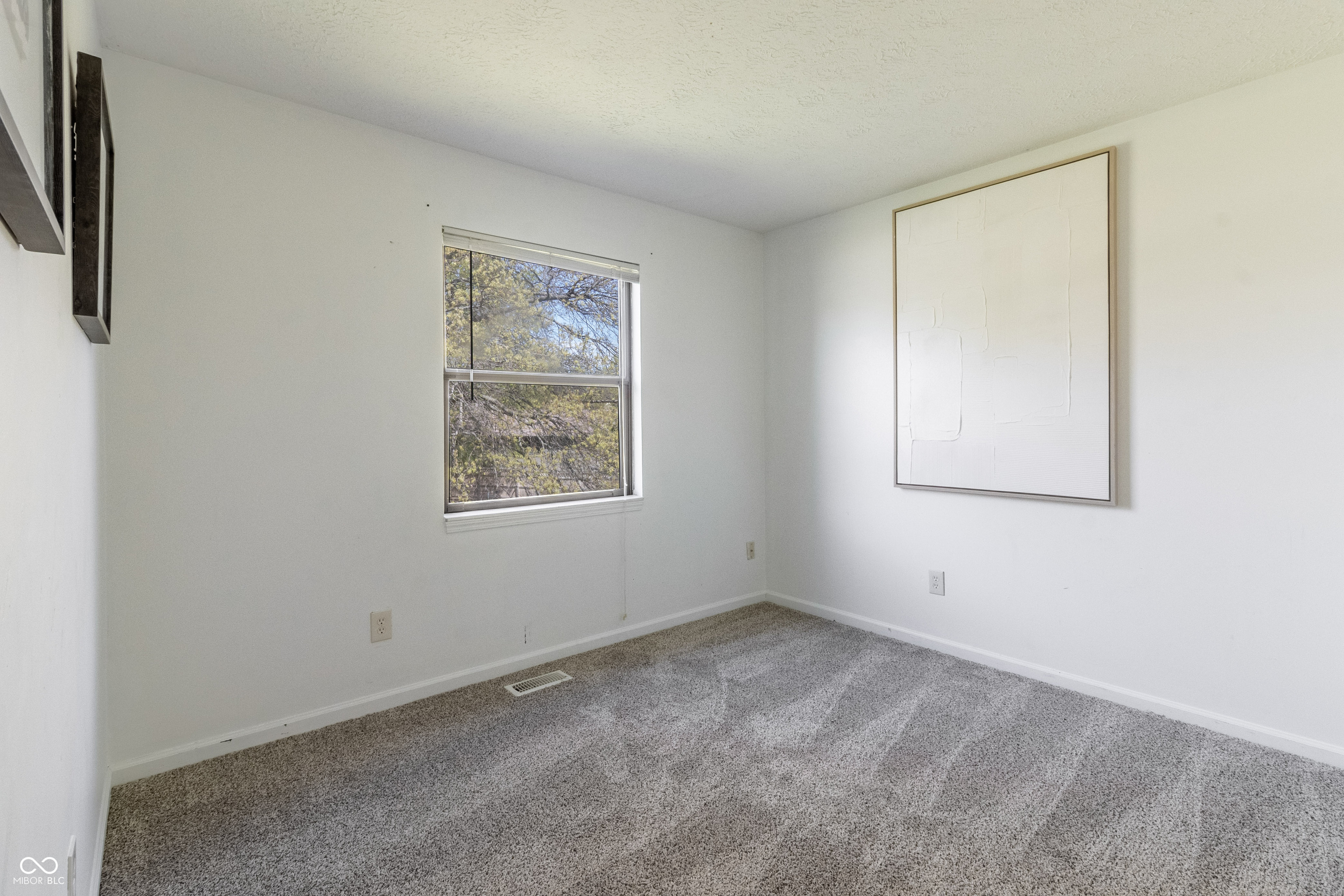 7906 Hampton Place Fishers, IN 46038 - Photo 23 of 39 Gallery Image 23