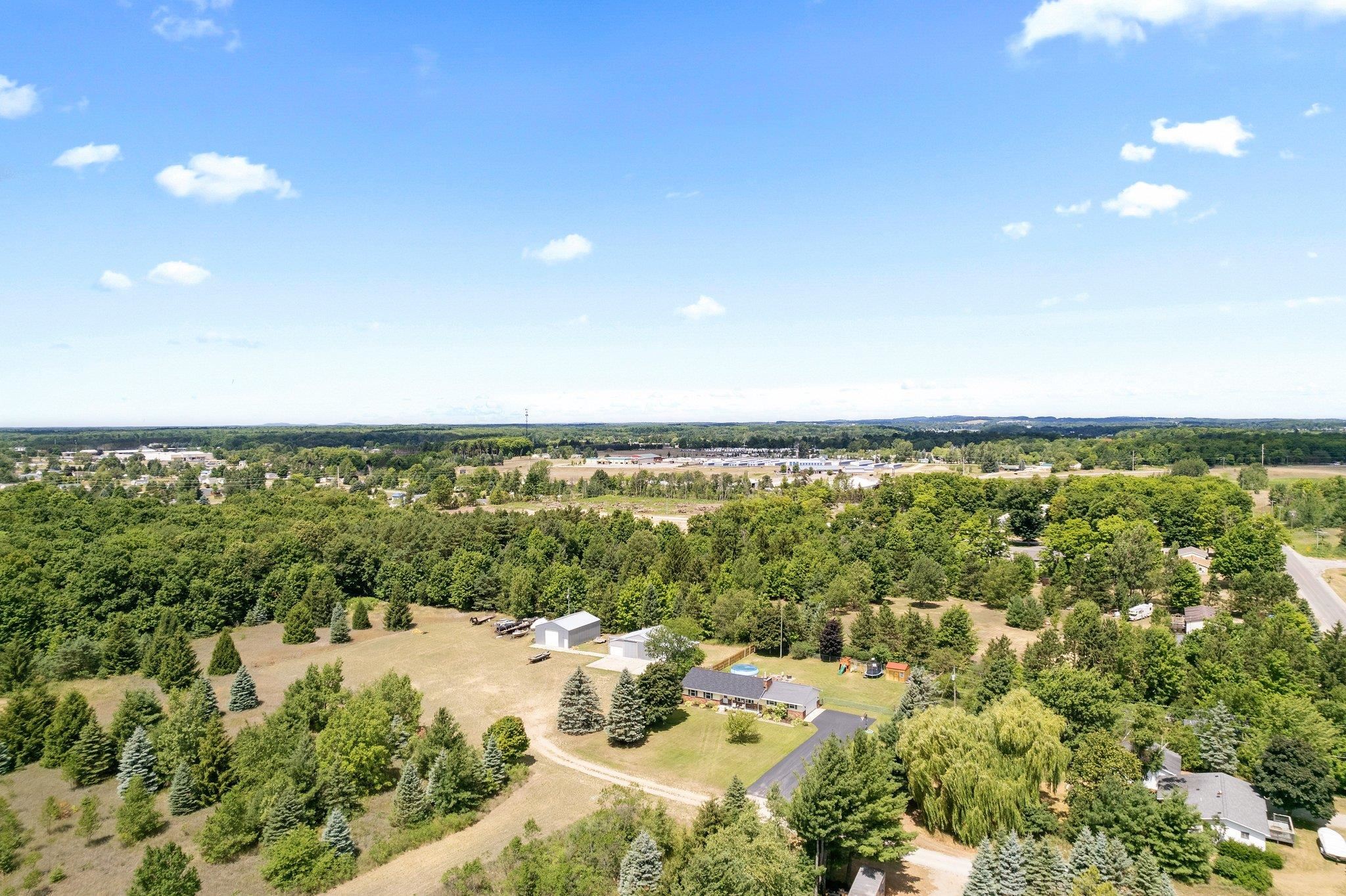 1768 Sawyer Road Traverse City, MI 49685 - Photo 49 of 55 1903358-48.JPG