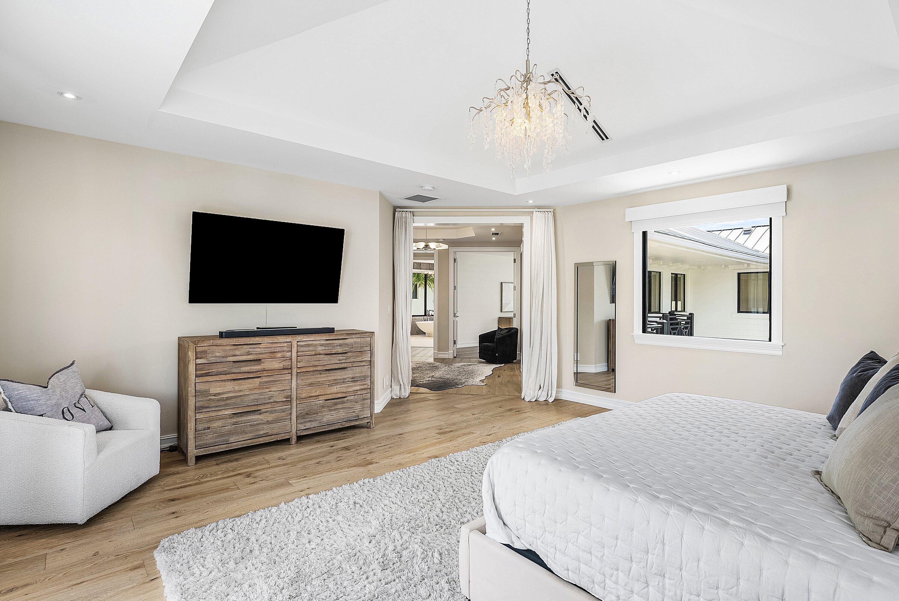 662 Boca Marina Court Boca Raton, FL 33487 - Photo 16 of 59 Primary Bedroom Suite