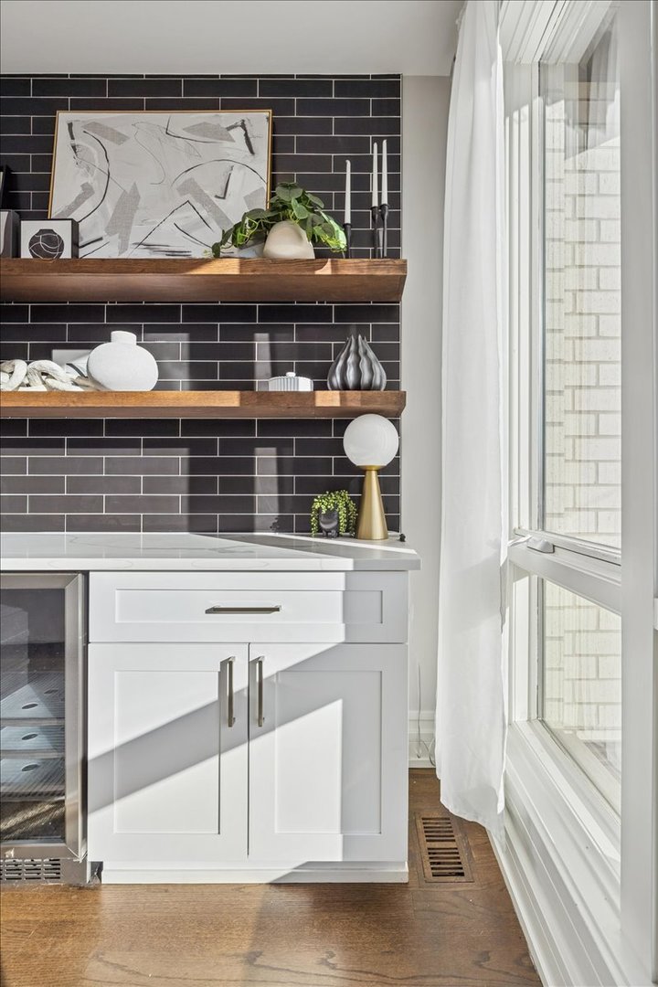 1448 West Chestnut Street, Unit 3 Chicago, IL 60642 - Photo 40 of 46 a view of a chair and table in a balcony