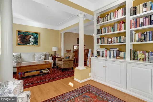 $4,800 | 5257 Bessley Place, Alexandria, VA 22304