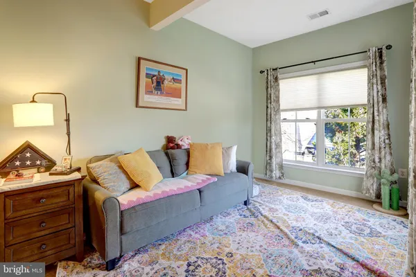 $4,650 | 5257 Bessley Place, Alexandria, VA 22304