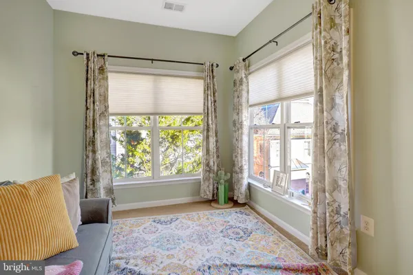 $4,650 | 5257 Bessley Place, Alexandria, VA 22304