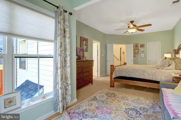 $4,650 | 5257 Bessley Place, Alexandria, VA 22304