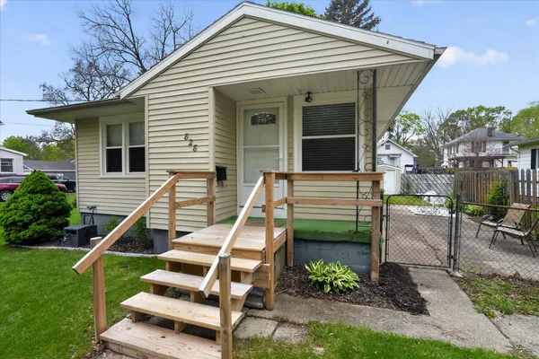 $139,900 | 828 Fleming Avenue, Jackson, MI 49202
