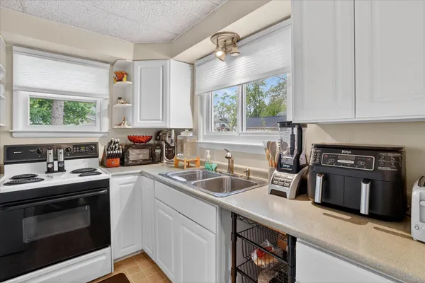 $139,900 | 828 Fleming Avenue, Jackson, MI 49202