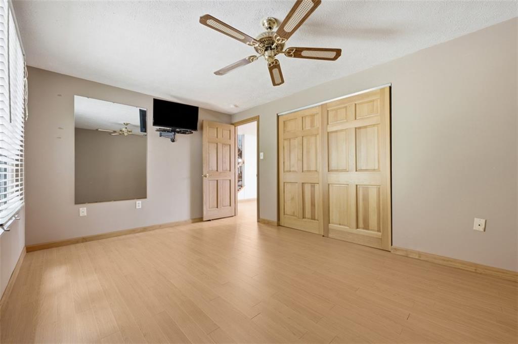 18 Kohleen Drive McKees Rocks, PA 15136 - Photo 23 of 50