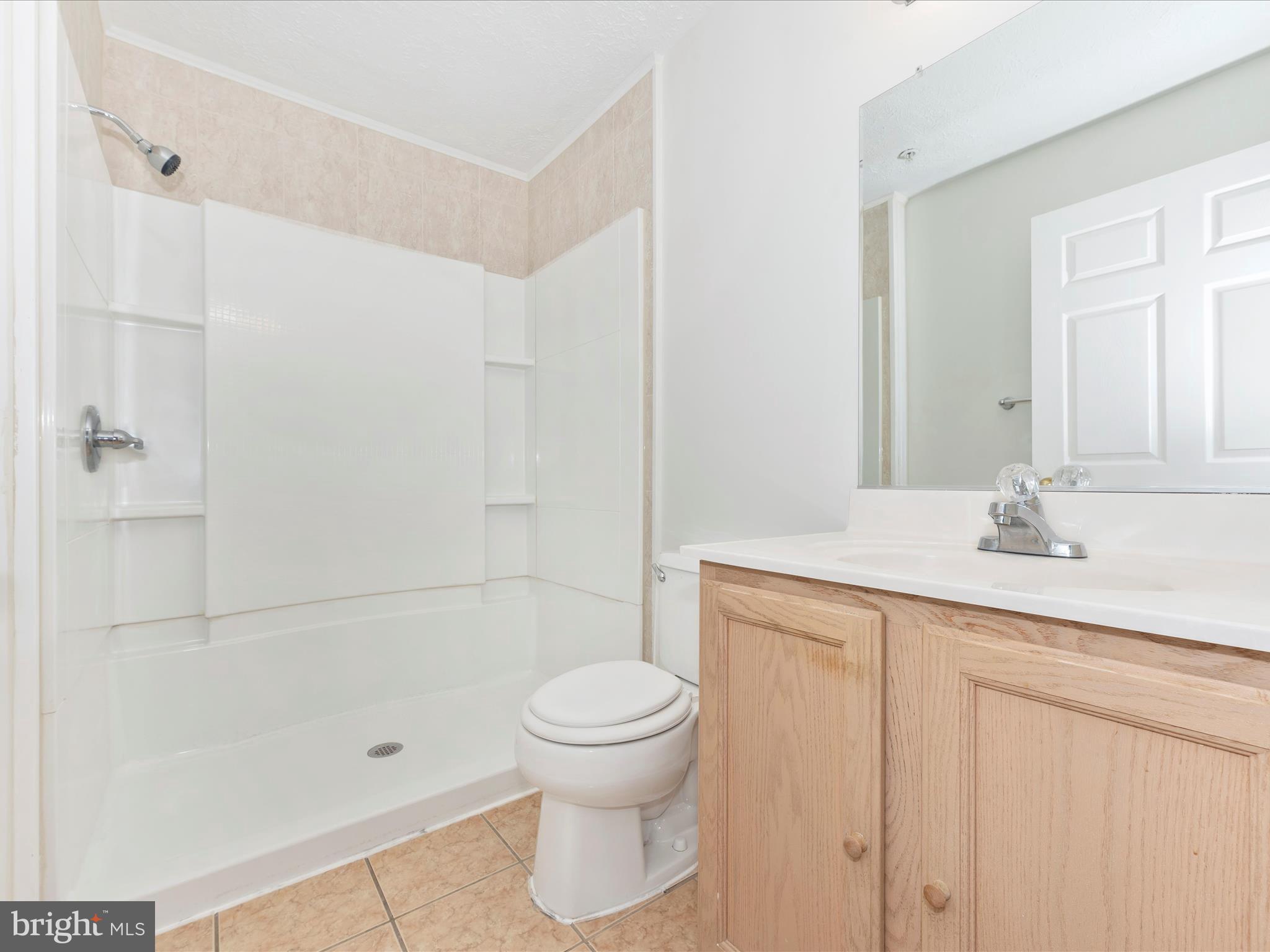 764 Kennington Road, Unit 764 Reisterstown, MD 21136 - Photo 35 of 68 Primary Bathroom