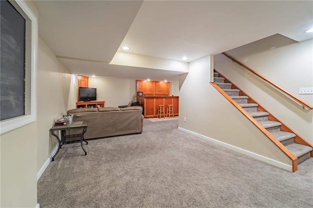 2131 Middle Road Glenshaw, PA 15116 - Photo 14 of 25 Gallery Image 14