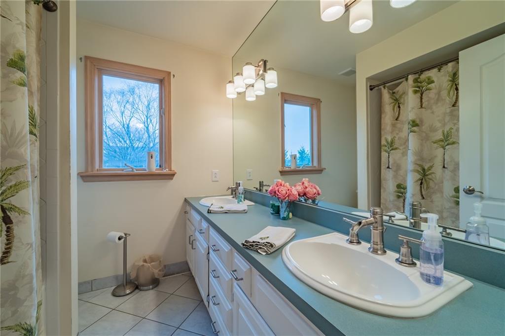 2131 Middle Road Glenshaw, PA 15116 - Photo 20 of 25 Gallery Image 20
