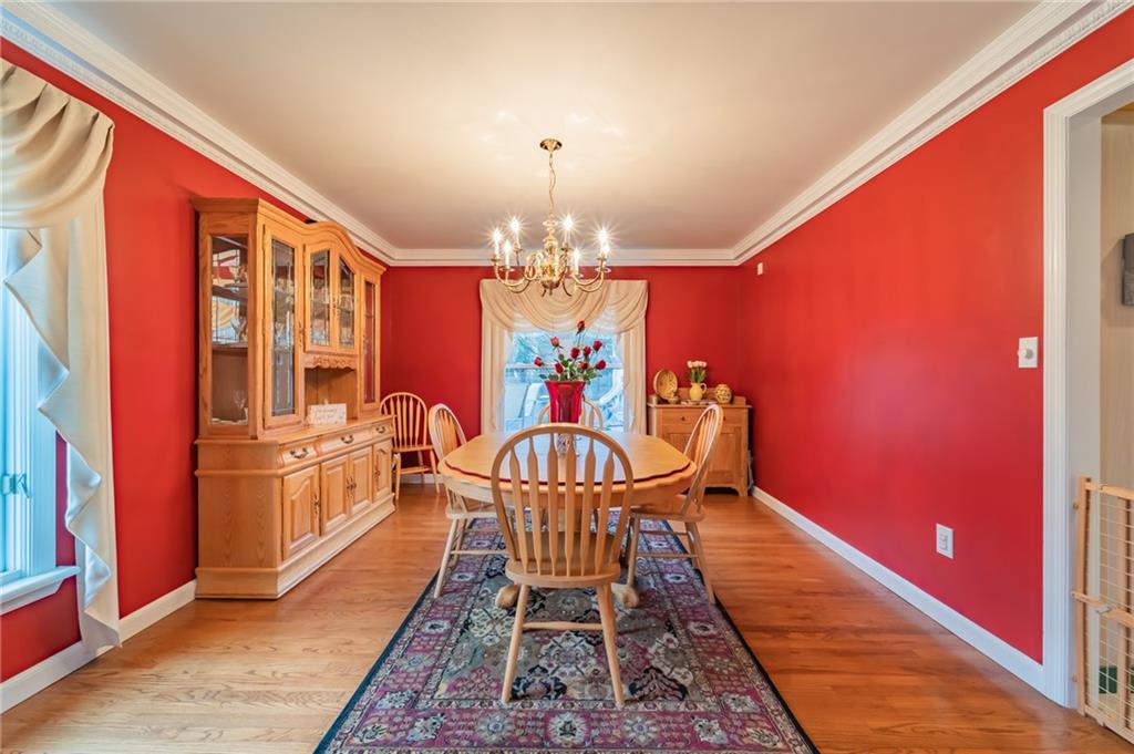 2131 Middle Road Glenshaw, PA 15116 - Photo 6 of 25 Gallery Image 6