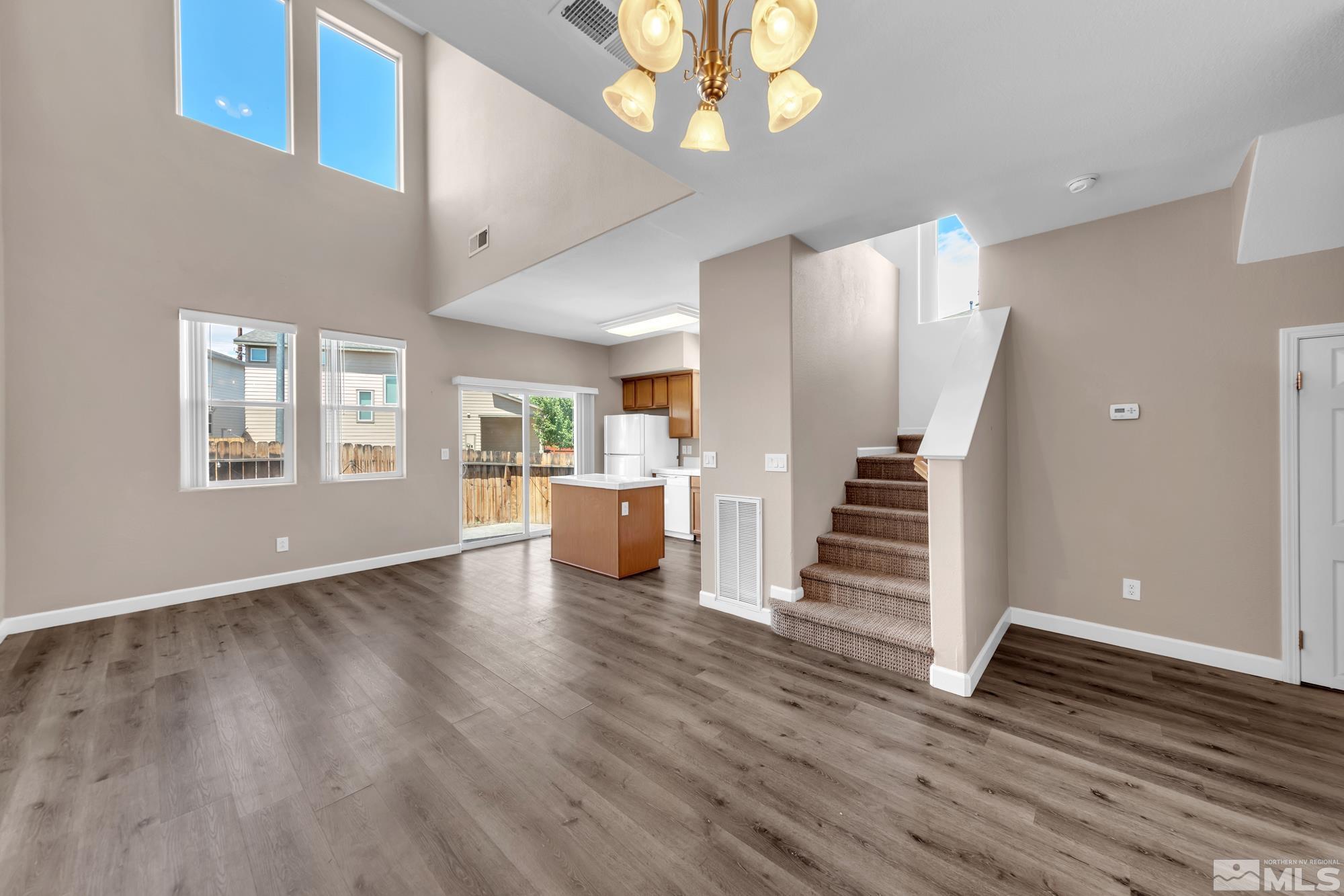 2105 Stanhope Lane Reno, NV 89502 - Photo 12 of 27 Photo 12