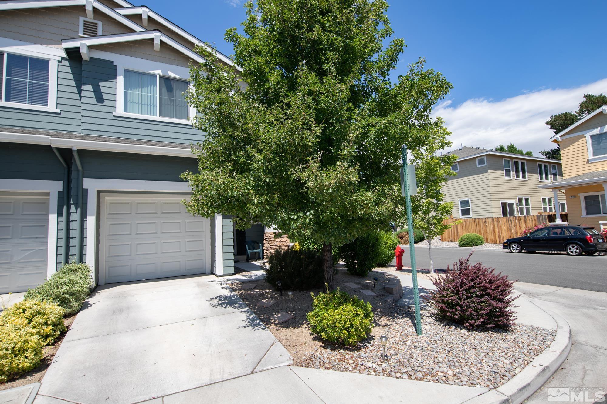2105 Stanhope Lane Reno, NV 89502 - Photo 3 of 27 Photo 3
