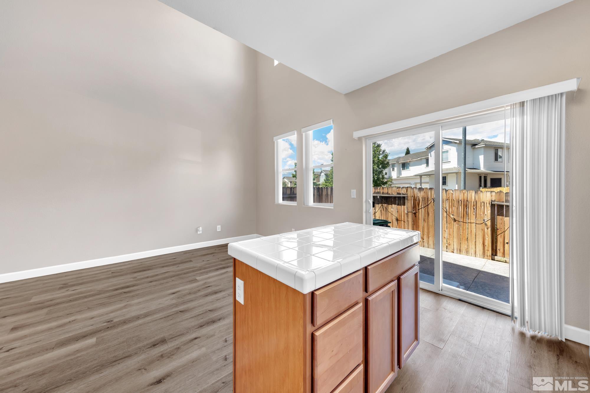 2105 Stanhope Lane Reno, NV 89502 - Photo 6 of 27 Photo 6