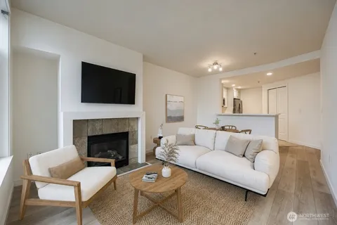 $415,000 | 2607 Western Avenue, Unit 612, Seattle, WA 98121