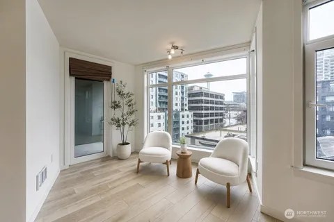 $415,000 | 2607 Western Avenue, Unit 612, Seattle, WA 98121