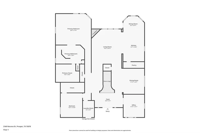 a picture of a bathroom with mirror