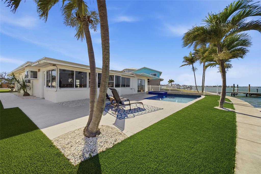 16113 5th Street East Redington Beach, FL 33708 - Photo 39 of 59