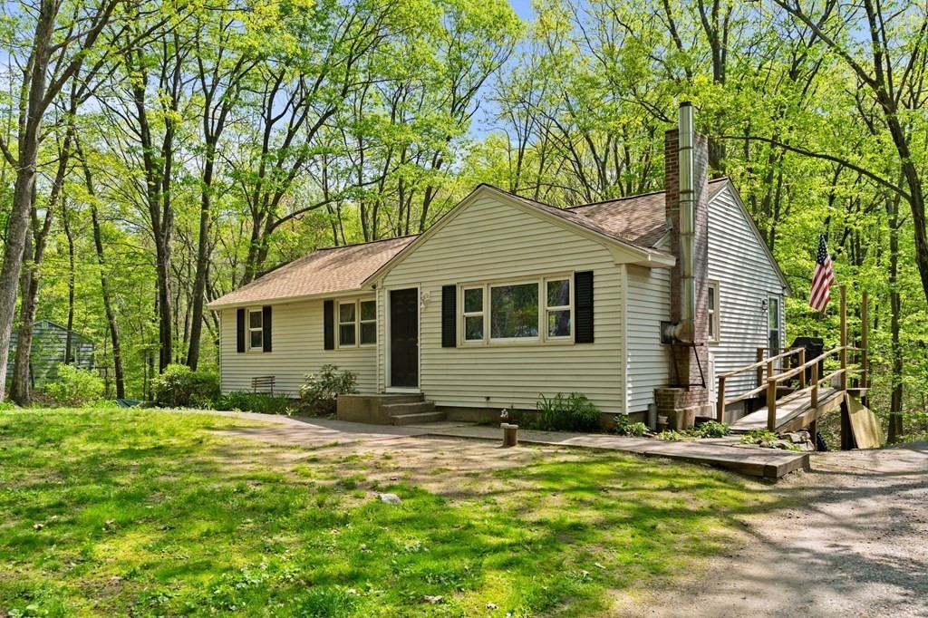 360 Long Hill Road Bolton, MA 01740 - Photo 2 of 22 Gallery Image 2