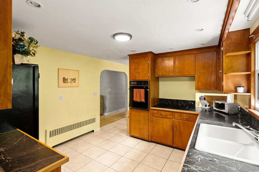 360 Long Hill Road Bolton, MA 01740 - Photo 6 of 22 Gallery Image 6