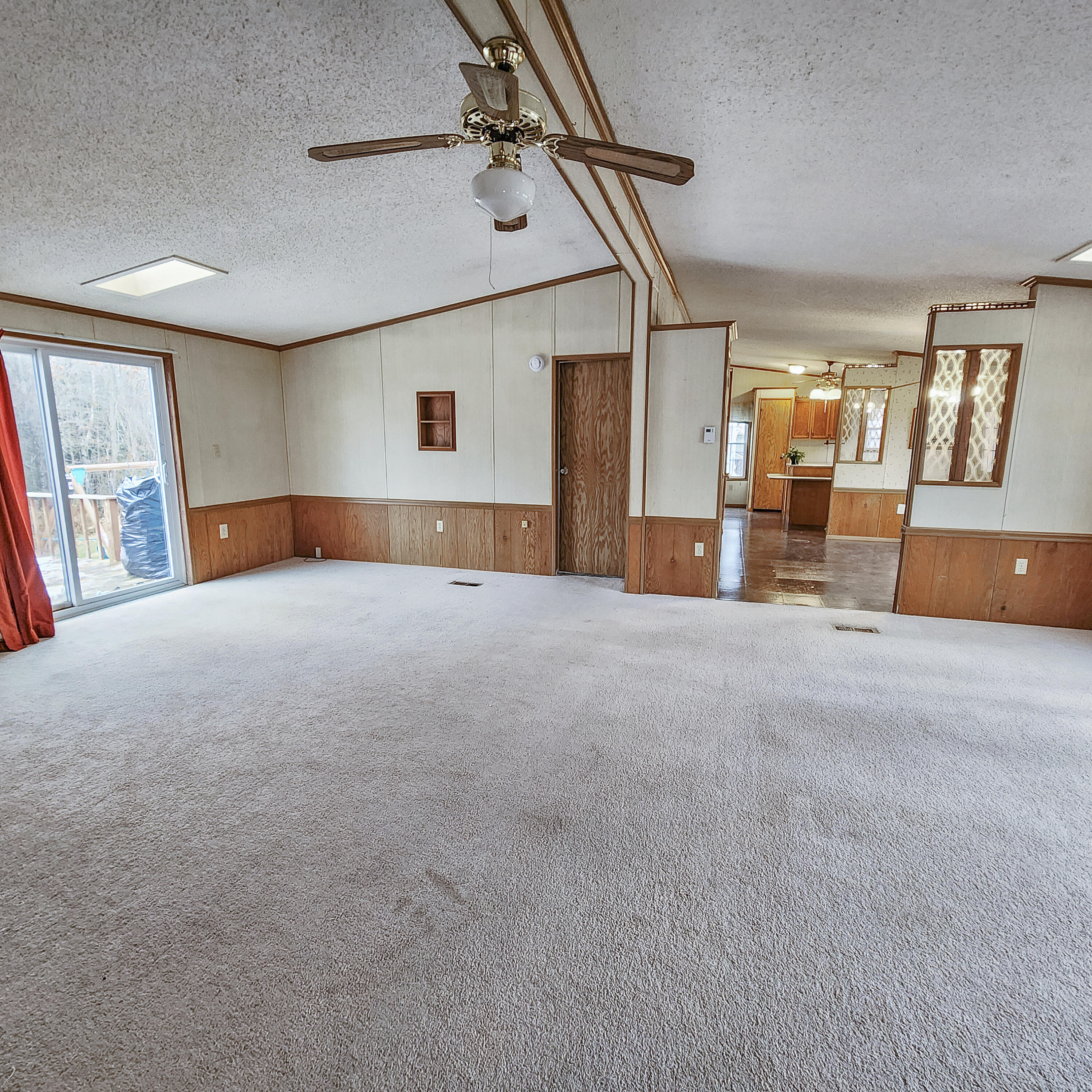 298 Burrill Hill Road Norridgewock, ME 04957 - Photo 12 of 42 20251125_130329