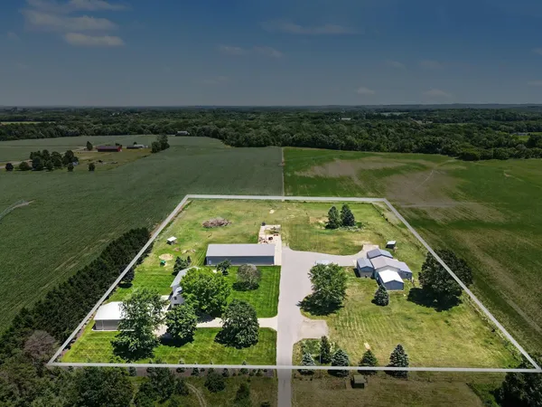 $1,350,000 | 3459 44th Street, Hamilton, MI 49419