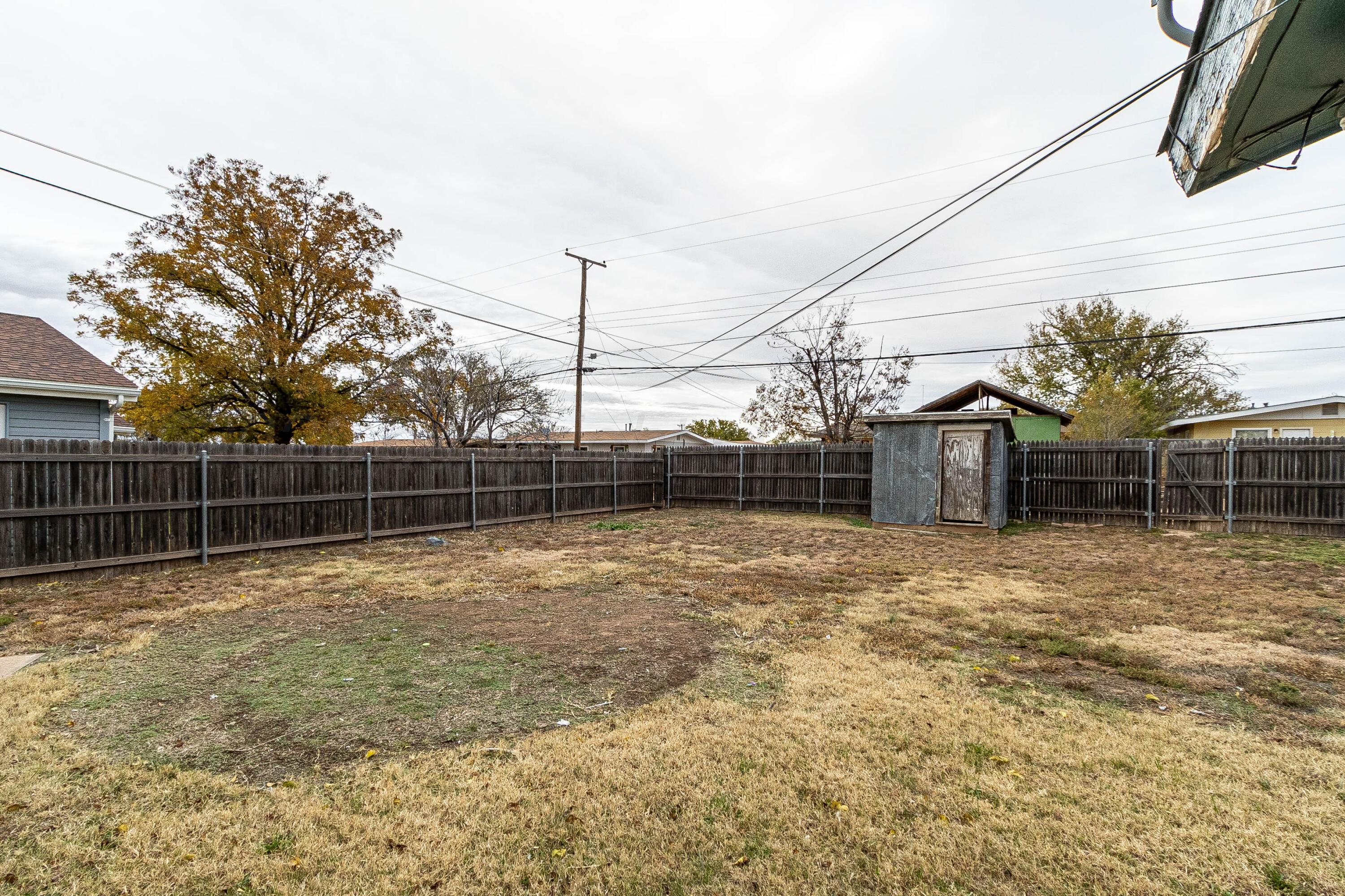 2414 Orange Street Amarillo, TX 79107 - Photo 16 of 16 a view of a backyard