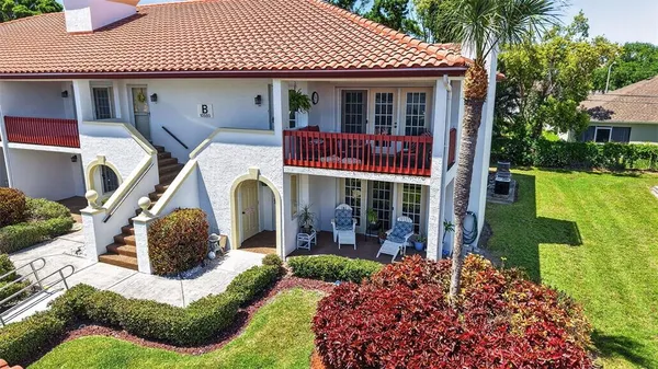 $250,000 | 10550 Village Drive, Unit 104B, Seminole, FL 33772