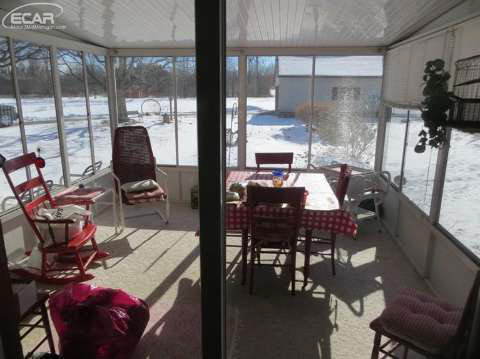7296 East Baldwin Road Grand Blanc, MI 48439 - Photo 8 of 23 20429131-7.JPG