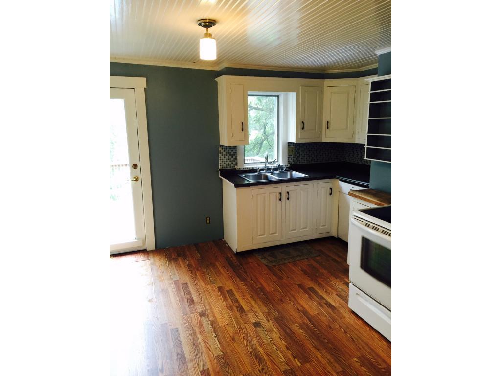 36 Winona Road Ashland, NH 03217 - Photo 4 of 29