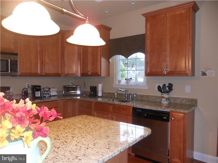 126 Whitall Road Glassboro, NJ 08028 - Photo 11 of 25 Kitchen