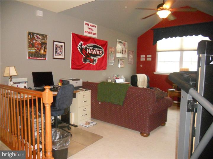 126 Whitall Road Glassboro, NJ 08028 - Photo 22 of 25 Loft