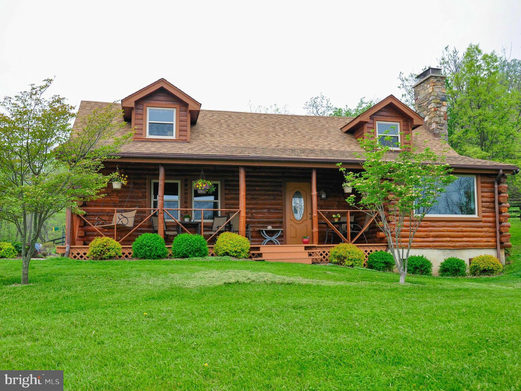 19971 Ridgeside Road Bluemont, VA 20135 - Photo 26 of 30 Gorgeous log home.