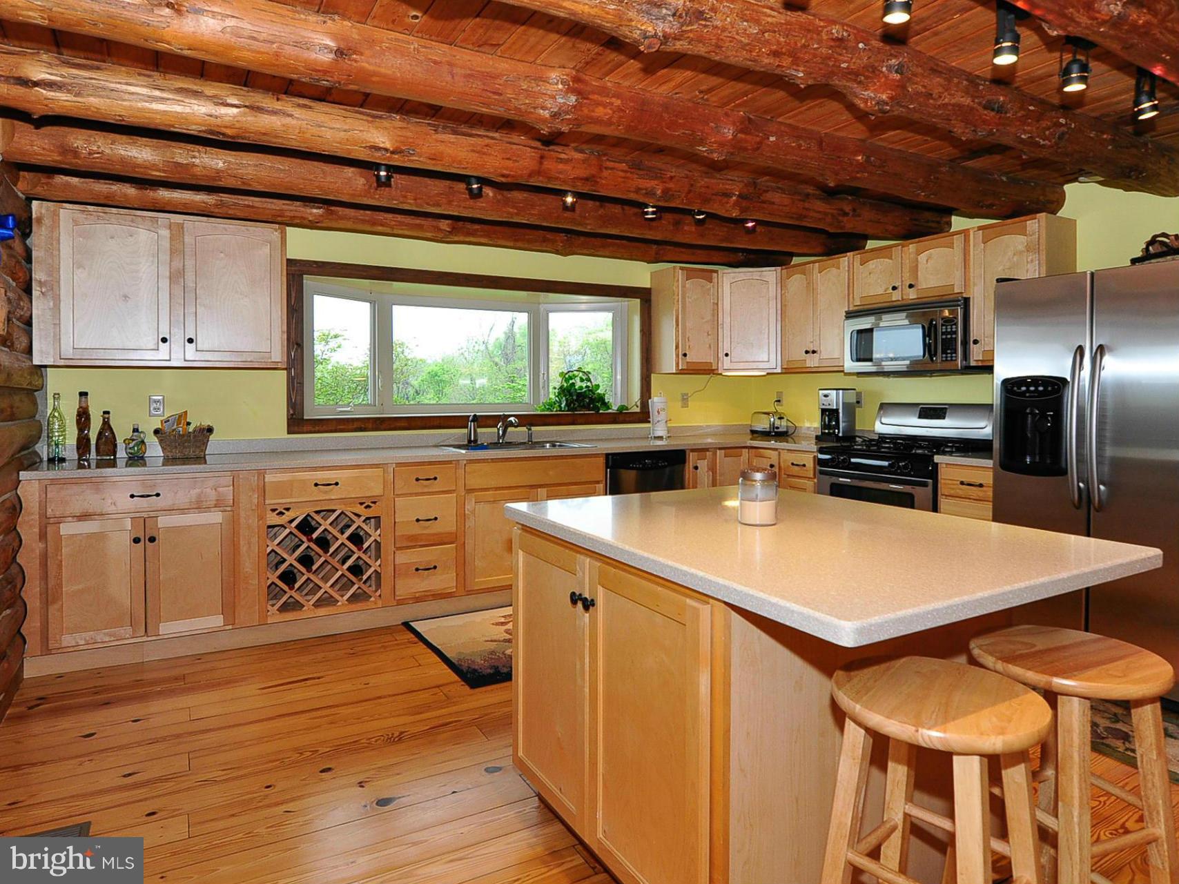 19971 Ridgeside Road Bluemont, VA 20135 - Photo 7 of 30 Loads of cabinetry