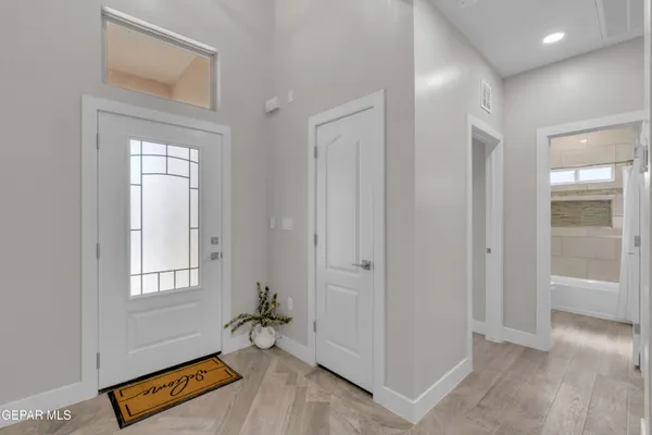 $314,500 | 605 San Carlos Court, Clint, TX 79836